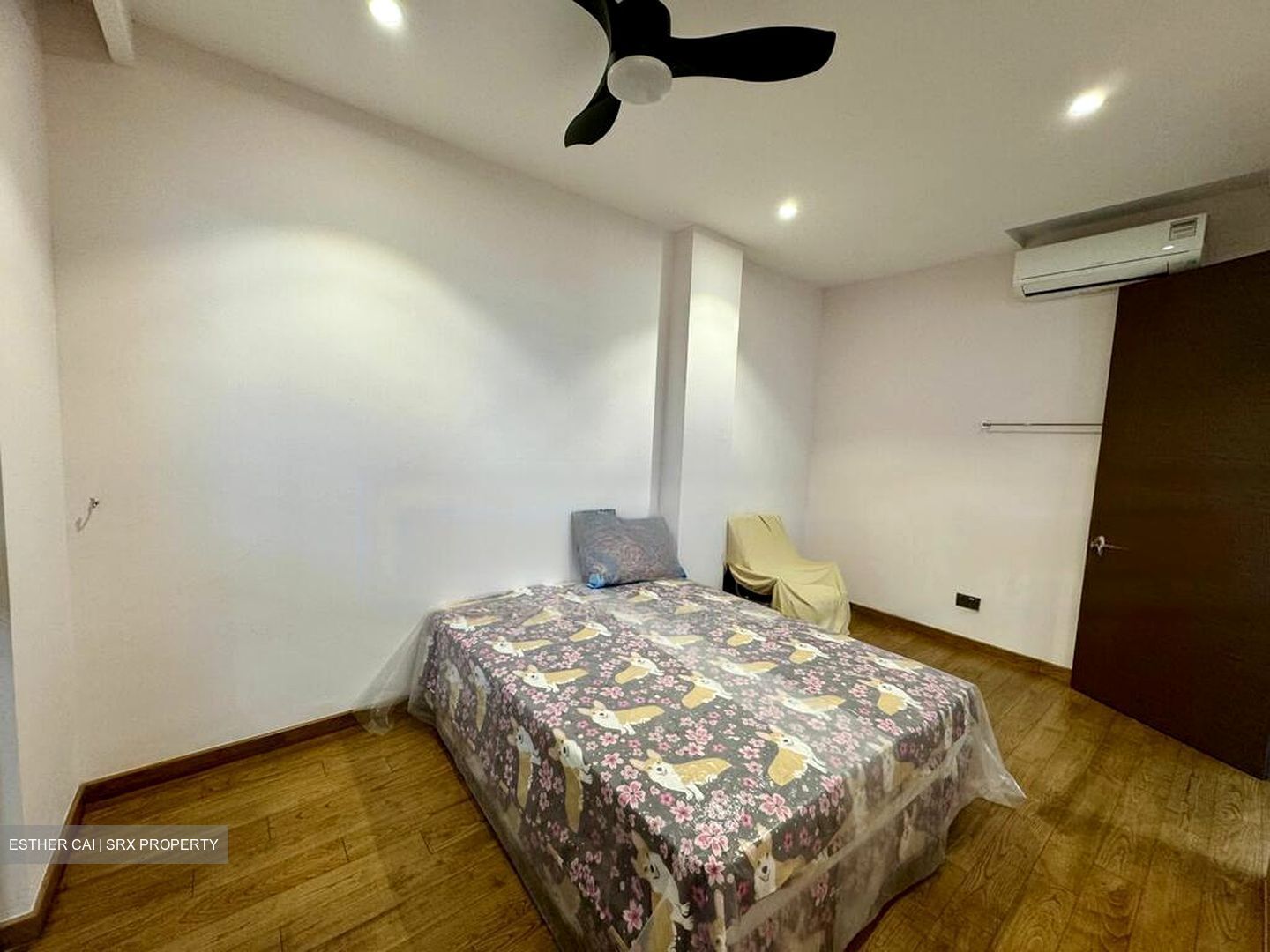 Heeton Park (D26), Terrace #476531091